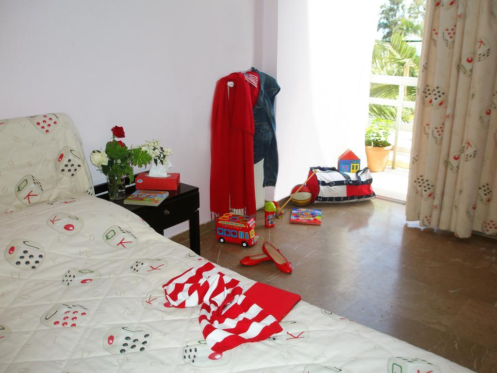 Hotel Florakis Livanátai Quarto foto